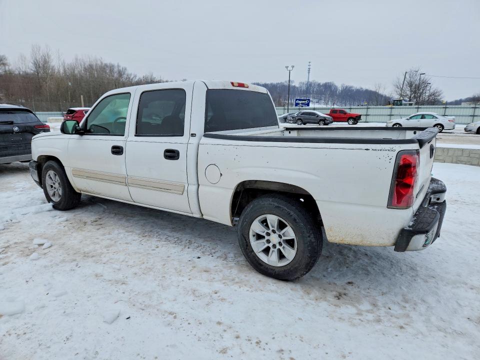 Photo 2 from auction – 2005 CHEVROLET SILVERADO with VIN 2GCEC13T651276056