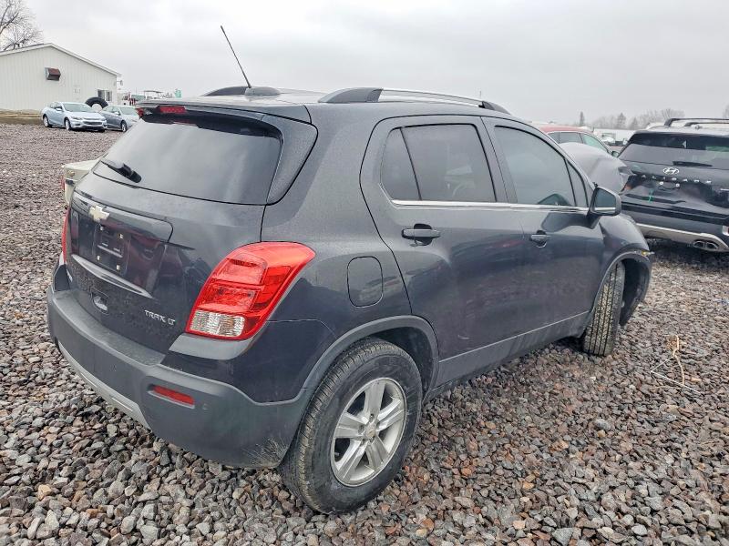 Photo 3 from auction – 2015 CHEVROLET TRAX 1LT with VIN KL7CJLSB6FB093398