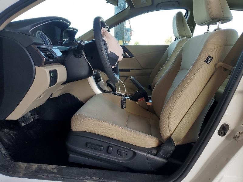 Photo 7 from auction – 2016 HONDA ACCORD with VIN 1HGCR2F72GA214240