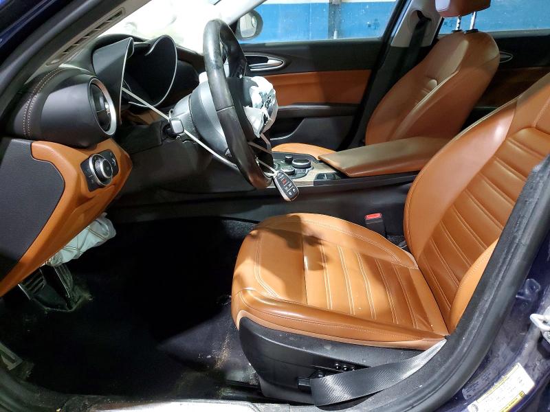 Photo 7 from auction – 2017 ALFA ROMEO GIULIA with VIN ZARFAEEN5H7558492