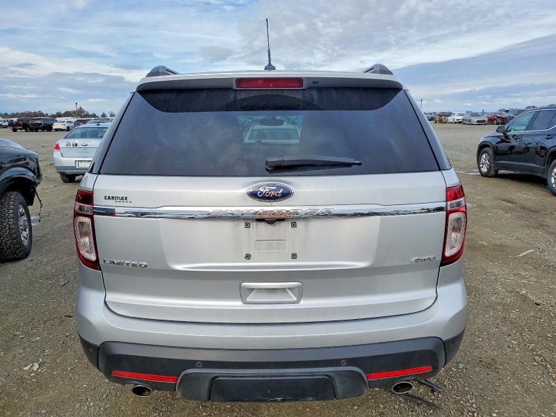 Photo 6 from auction – 2013 FORD EXPLORER L with VIN 1FM5K8F86DGA71093