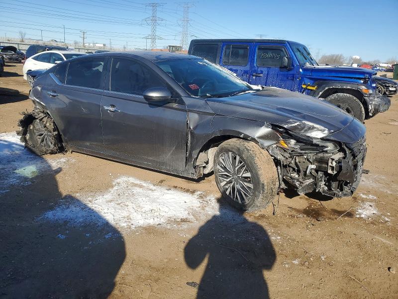 Photo 4 from auction – 2023 NISSAN ALTIMA with VIN 1N4BL4DV8PN385954