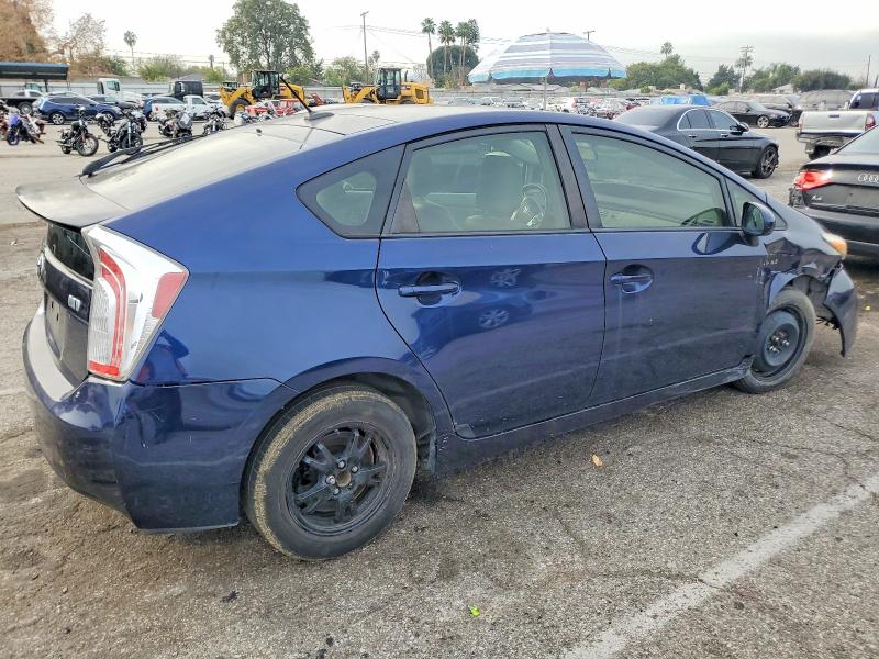 Фото 3 с аукциона – 2012 TOYOTA PRIUS с VIN JTDKN3DU7C1598059