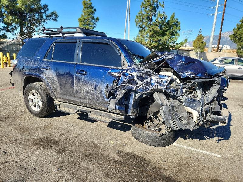 Photo 4 from auction – 2017 TOYOTA 4RUNNER with VIN JTEZU5JR9H5151032