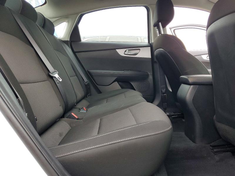 Photo 10 from auction – 2022 KIA FORTE FE with VIN 3KPF24AD1NE487026
