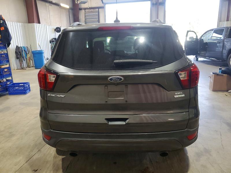 Photo 6 from auction – 2019 FORD ESCAPE SEL with VIN 1FMCU0HDXKUA50257