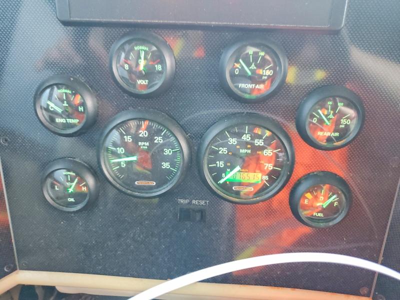 Photo 8 from auction – 2005 TIFFIN PHAETON with VIN 4UZAAHDC35CV58253