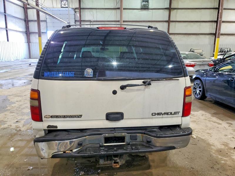 Photo 6 from auction – 2003 CHEVROLET SUBURBAN K with VIN 3GNFK16Z43G345281