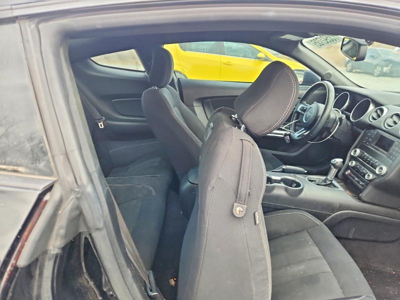 Photo 10 from auction – 2019 FORD MUSTANG with VIN 1FA6P8TH7K5203890