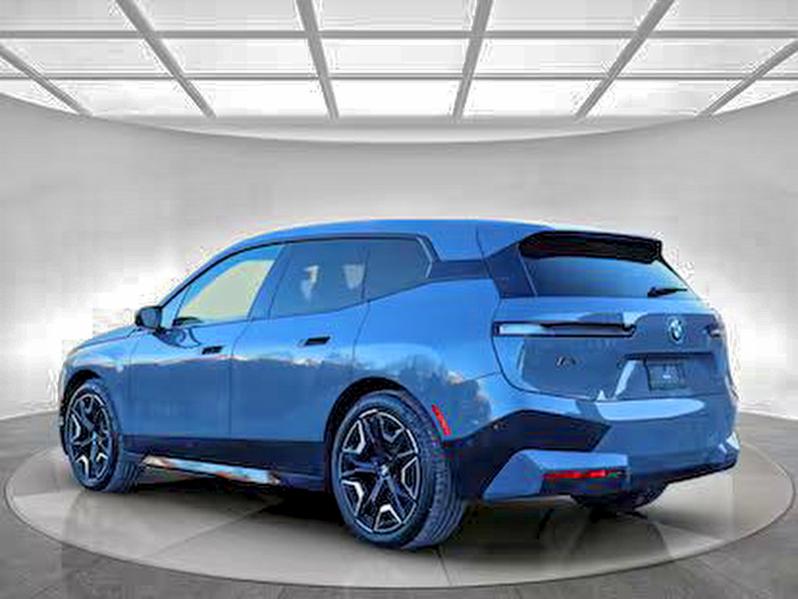 Photo 3 from auction – 2023 BMW IX M60 with VIN WB533CF00PCM61328