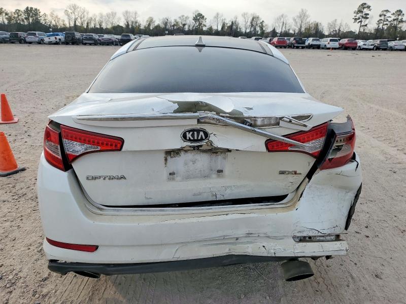 Photo 6 from auction – 2013 KIA OPTIMA SX with VIN 5XXGR4A65DG208328