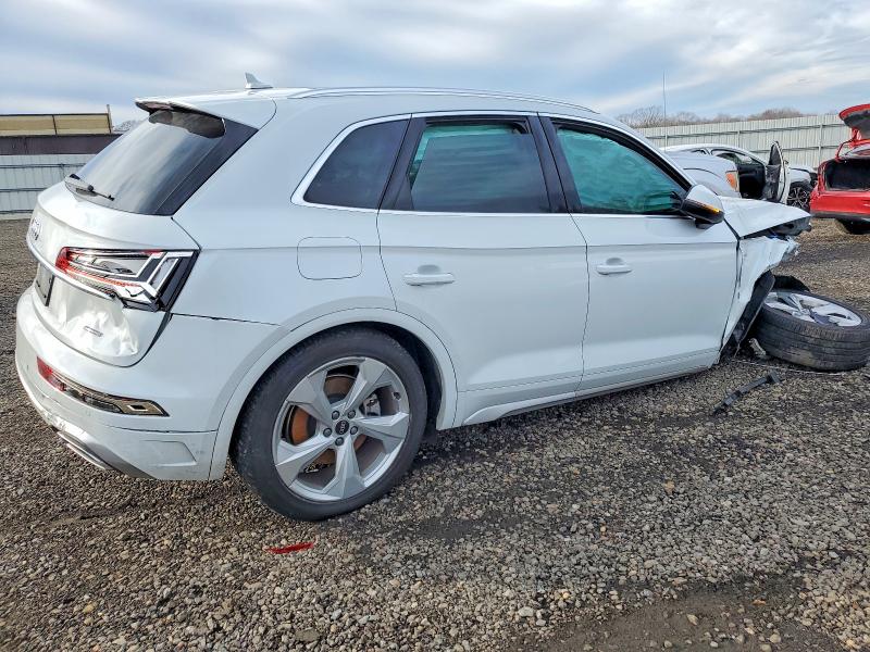 Photo 3 from auction – 2024 AUDI Q5 PREMIUM with VIN WA1EAAFY2R2024799