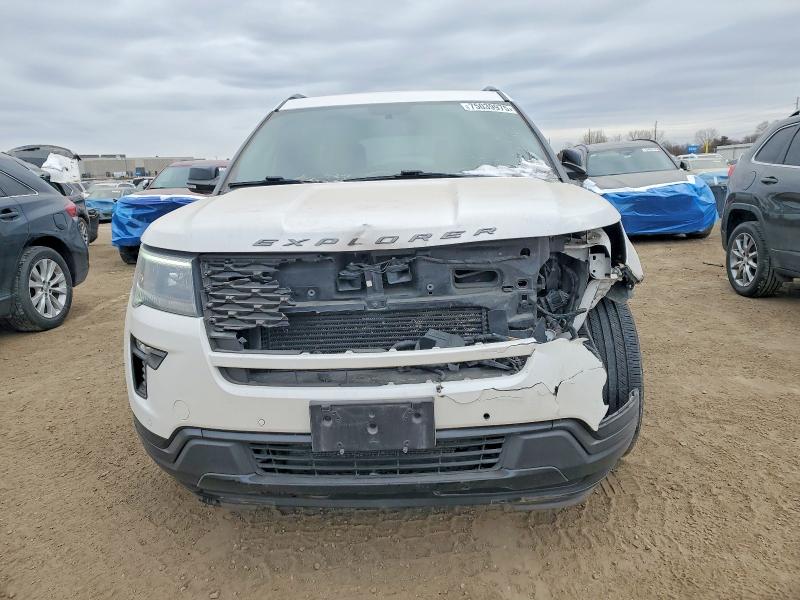 Zdjęcie 5 z aukcji – 2018 FORD EXPLORER S z VIN 1FM5K8GT1JGA75339