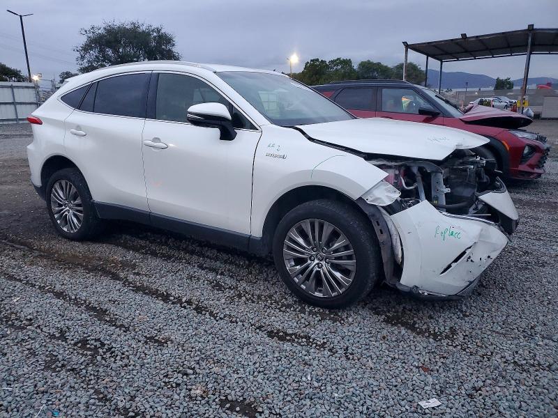 Photo 4 from auction – 2021 TOYOTA VENZA LE with VIN JTEAAAAH4MJ044722
