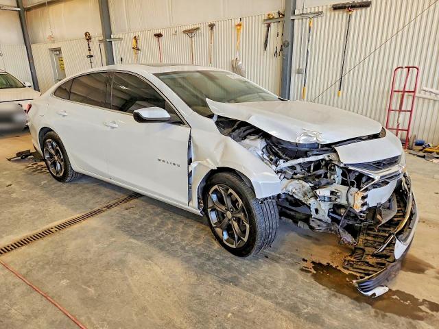 Photo 4 from auction – 2021 CHEVROLET MALIBU LT with VIN 1G1ZD5ST5MF052039