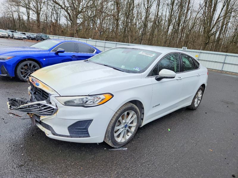 Photo 1 from auction – 2019 FORD FUSION with VIN 3FA6P0LUXKR109109