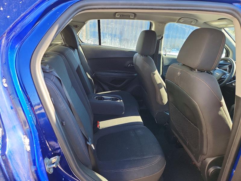 Photo 11 from auction – 2017 CHEVROLET TRAX LS with VIN 3GNCJKSB8HL171735