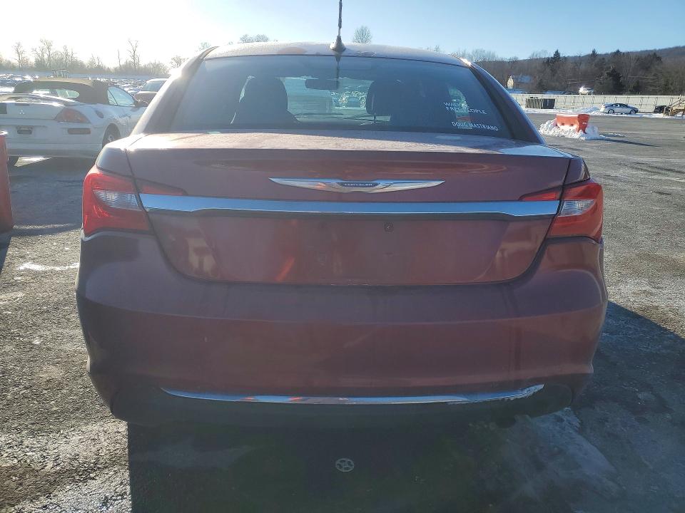 Photo 6 from auction – 2013 CHRYSLER 200 with VIN 1C3CCBBB6DN570323