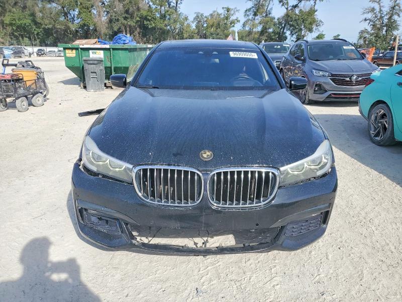 صورة رقم 5 من المزاد - 2018 BMW 740 I مع VIN WBA7E2C52JG742618