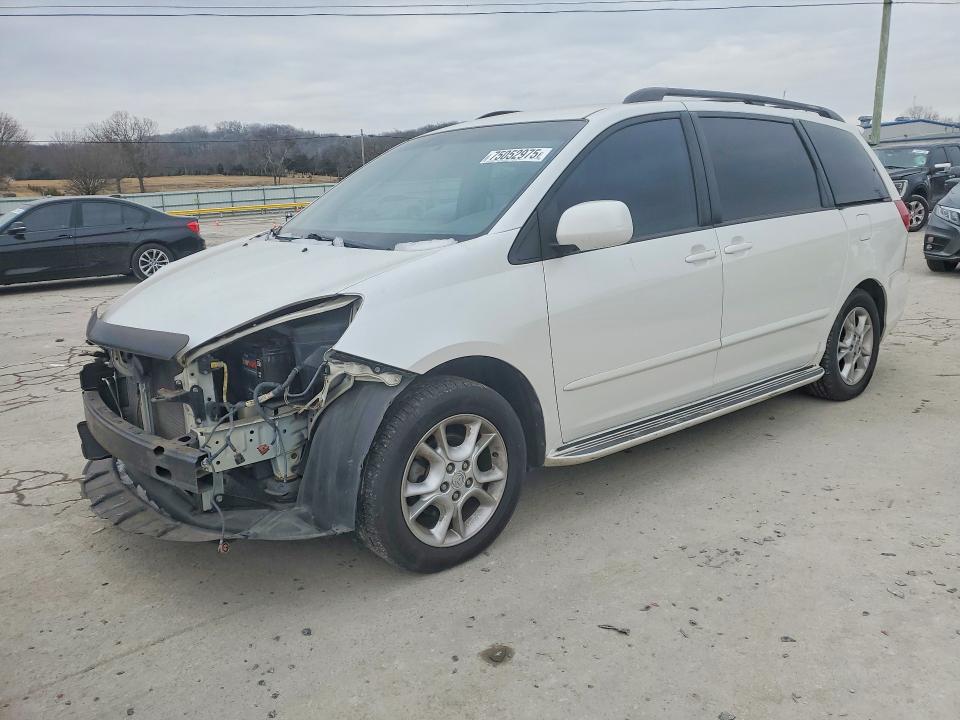 Photo 1 from auction – 2006 TOYOTA SIENNA XLE with VIN 5TDZA22C96S519271