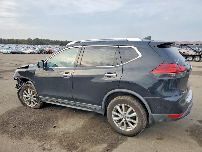 Photo 2 from auction – 2018 NISSAN ROGUE with VIN KNMAT2MV3JP584772