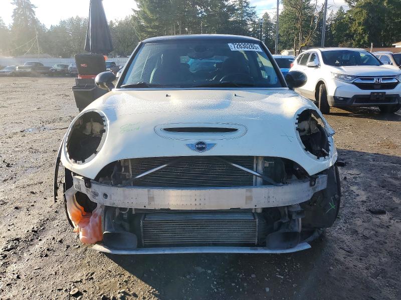 Photo 5 from auction – 2015 MINI COOPER S with VIN WMWXP7C50F2A33832