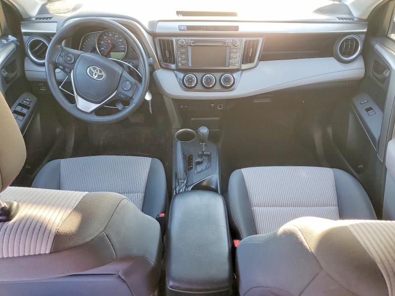 Photo 8 from auction – 2013 TOYOTA RAV4 LE with VIN 2T3BFREV0DW015373
