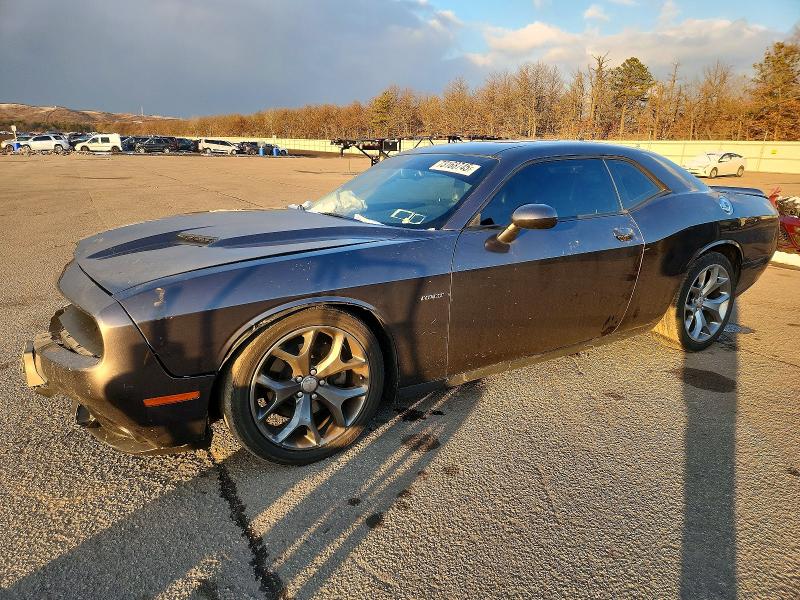 DODGE CHALLENGER 2016 with VIN 2C3CDZBT6GH245909 - Photo from auction