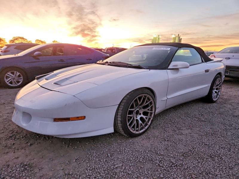 PONTIAC FIREBIRD 1995 with VIN 2G2FS32S1S2239194 - Photo from auction