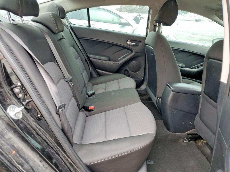 Photo 10 from auction – 2016 KIA FORTE LX with VIN KNAFX4A63G5549671