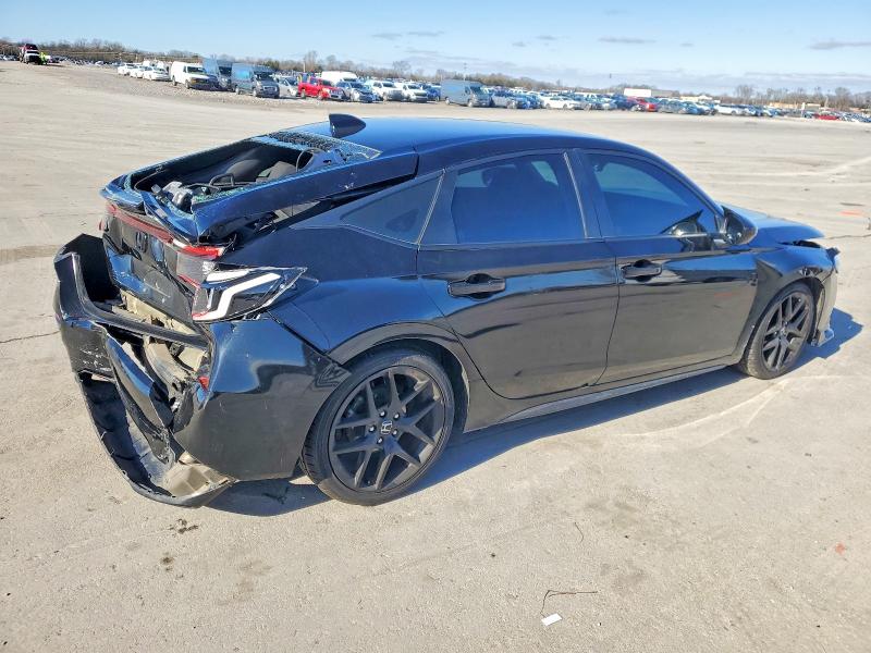 Photo 3 from auction – 2022 HONDA CIVIC SPOR with VIN 19XFL2H89NE011777