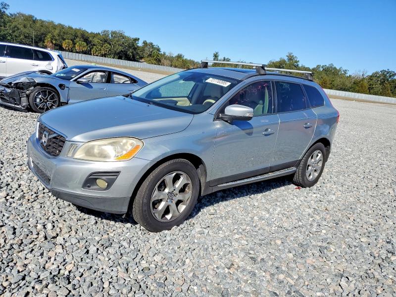 VOLVO XC60 3.2 2010 with VIN YV4982DLXA2109276 - Photo from auction