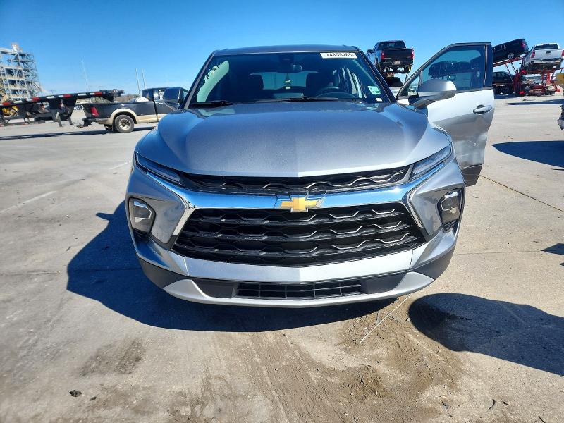 Photo 5 from auction – 2023 CHEVROLET BLAZER with VIN 3GNKBCR47PS224564