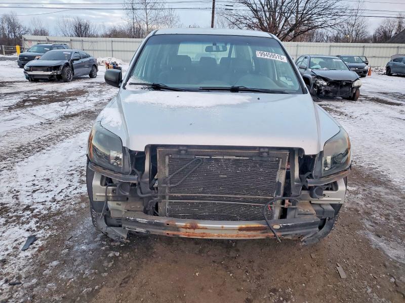 Photo 5 from auction – 2006 HONDA PILOT LX with VIN 5FNYF18126B012133