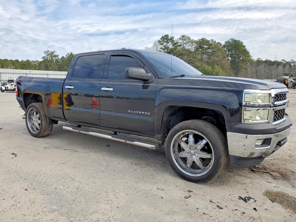 Photo 4 from auction – 2014 CHEVROLET SILVERADO with VIN 3GCUKREC0EG186550