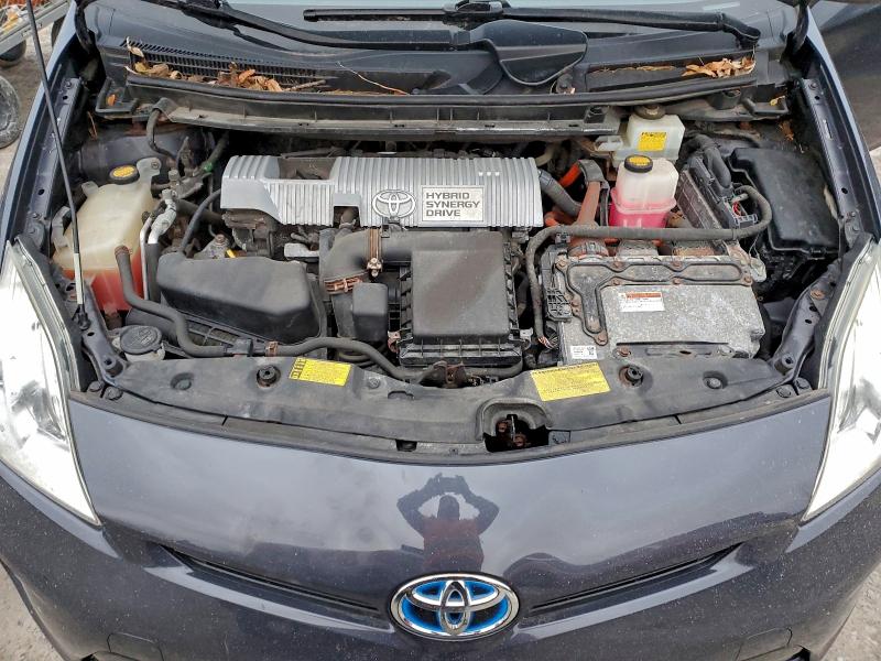 Photo 11 from auction – 2012 TOYOTA PRIUS with VIN JTDKN3DU6C5468850