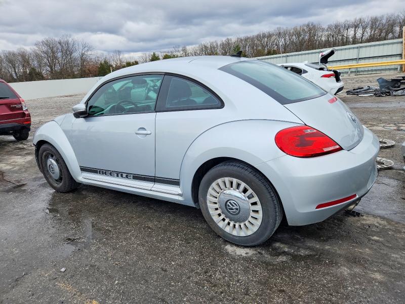 Photo 2 from auction – 2014 VOLKSWAGEN BEETLE with VIN 3VWJX7AT5EM631393