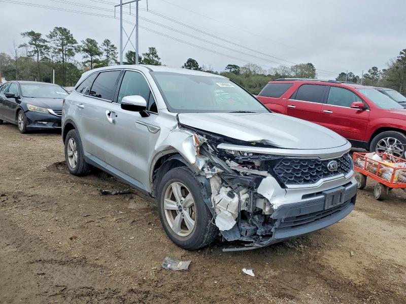 Photo 4 from auction – 2021 KIA SORENTO with VIN 5XYRG4LC8MG052136
