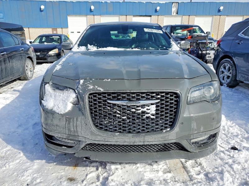 Photo 5 from auction – 2017 CHRYSLER 300 S with VIN 2C3CCAGG4HH653813