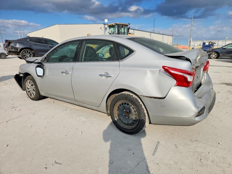 Photo 2 from auction – 2017 NISSAN SENTRA with VIN 3N1AB7AP6HY307759