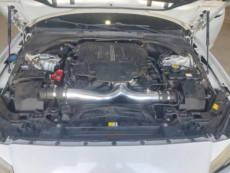 Photo 11 from auction – 2016 JAGUAR XF S with VIN SAJBG4BV0GCY04975
