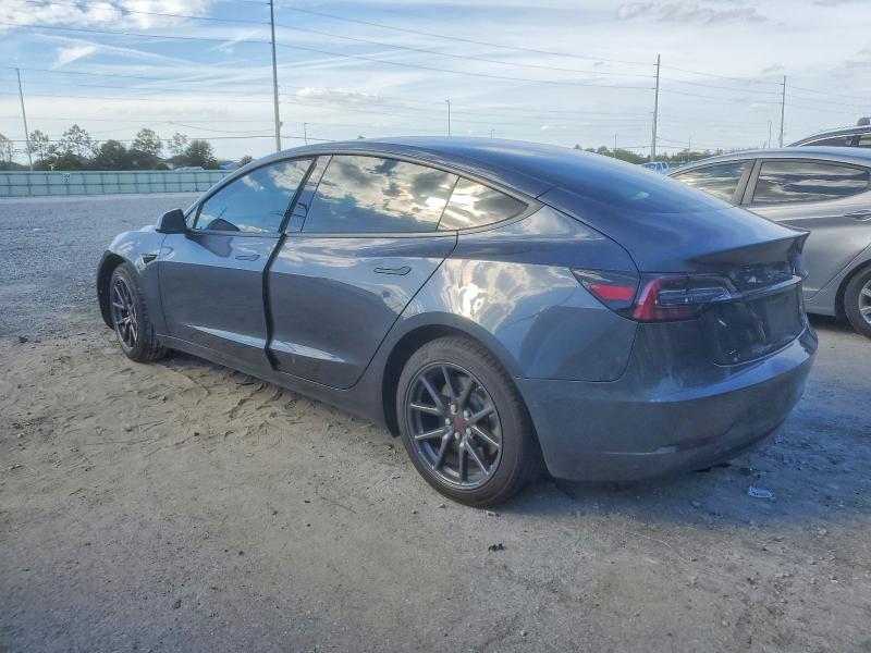 Photo 2 from auction – 2018 TESLA MODEL 3 with VIN 5YJ3E1EA4JF102006