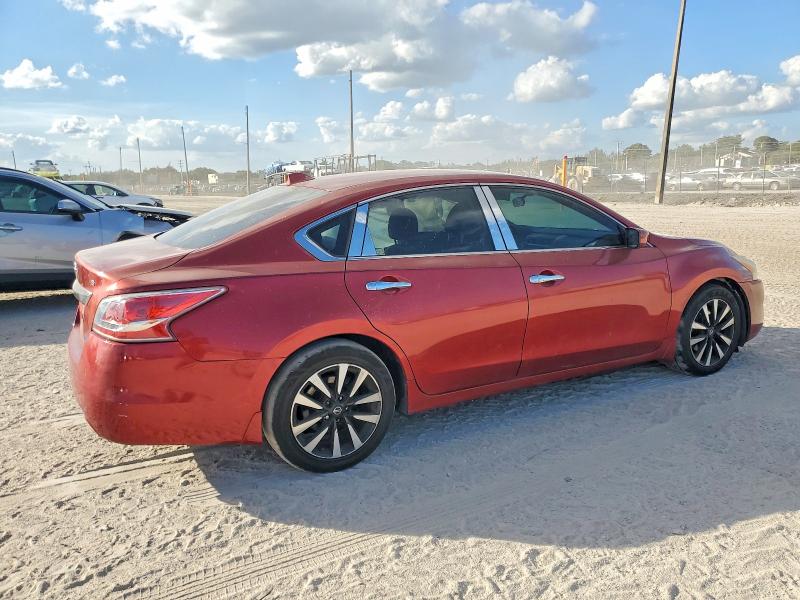 Photo 3 from auction – 2013 NISSAN ALTIMA 2.5 with VIN 1N4AL3AP0DC271188