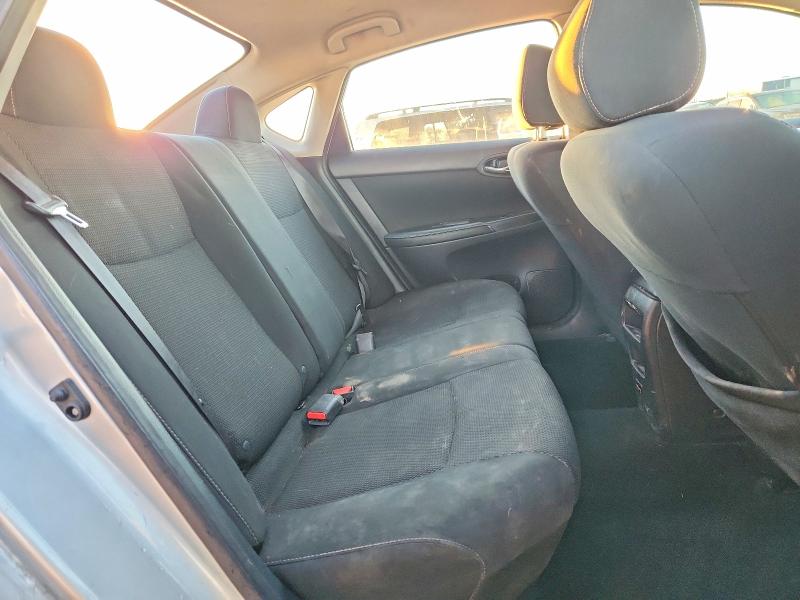 Photo 10 from auction – 2019 NISSAN SENTRA with VIN 3N1AB7AP0KY240499