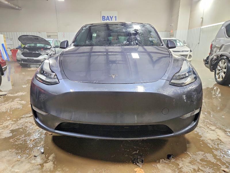 Photo 5 from auction – 2021 TESLA MODEL Y with VIN 5YJYGDEE8MF190647