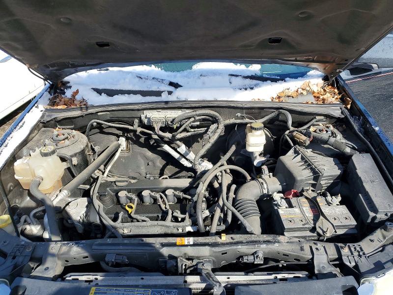 Photo 12 from auction – 2010 FORD ESCAPE XLT with VIN 1FMCU0D79AKB51462