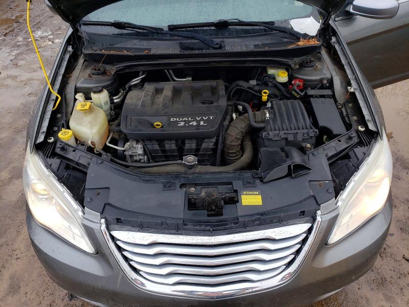 Photo 11 from auction – 2012 CHRYSLER 200 LX with VIN 1C3CCBAB8CN268709