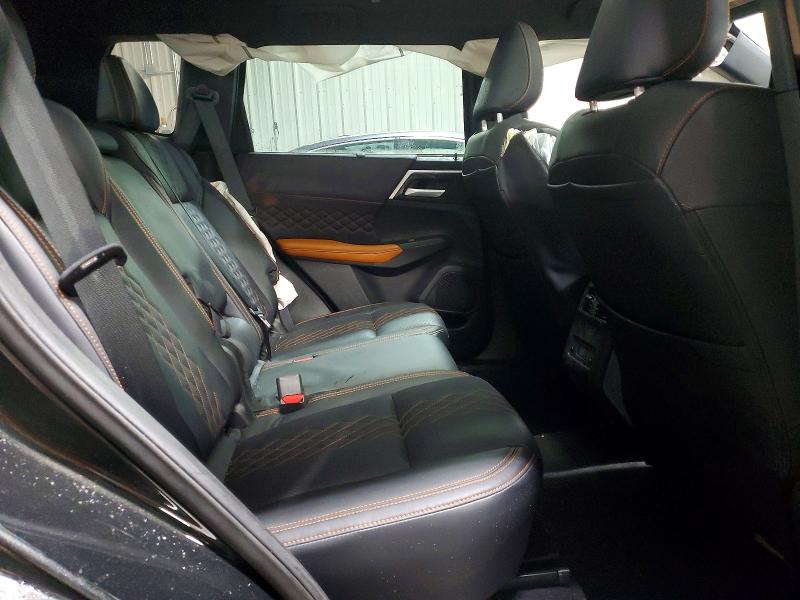 Photo 10 from auction – 2023 MITSUBISHI OUTLANDER with VIN JA4J4VA88PZ022600