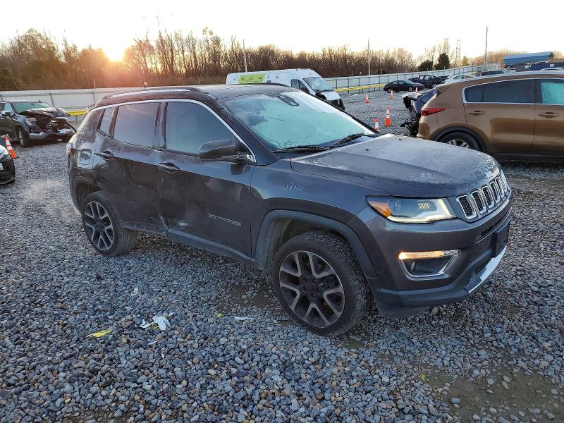 Photo 4 from auction – 2018 JEEP COMPASS with VIN 3C4NJDCB9JT238148