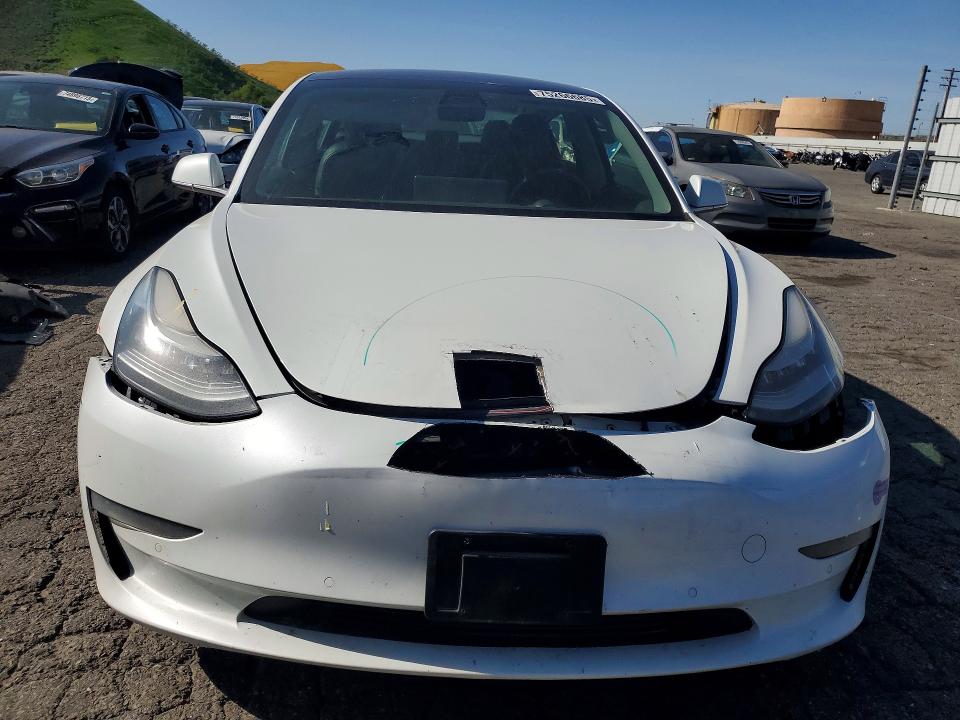 Photo 5 from auction – 2019 TESLA MODEL 3 with VIN 5YJ3E1EA8KF482856